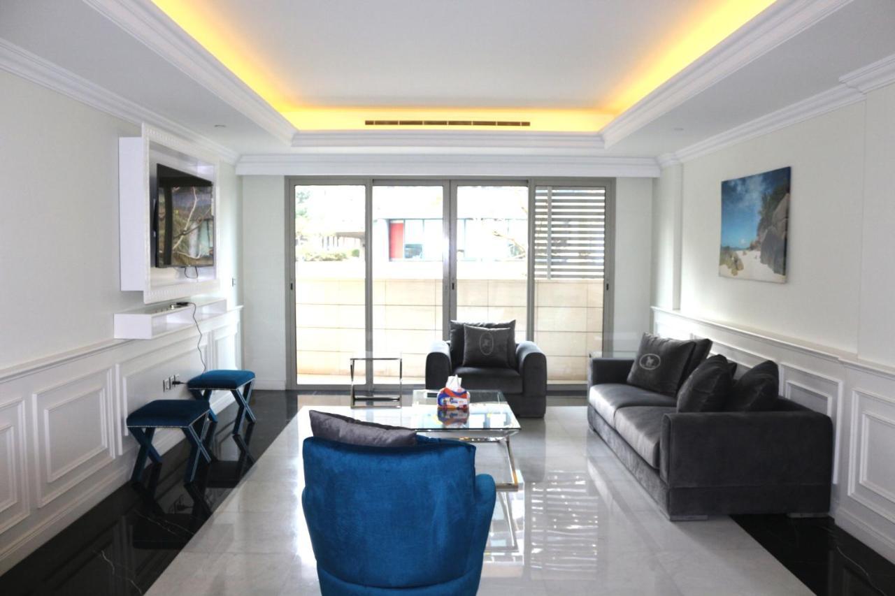 Versace Tower Luxury Suites - Downtown Beirut Eksteriør billede