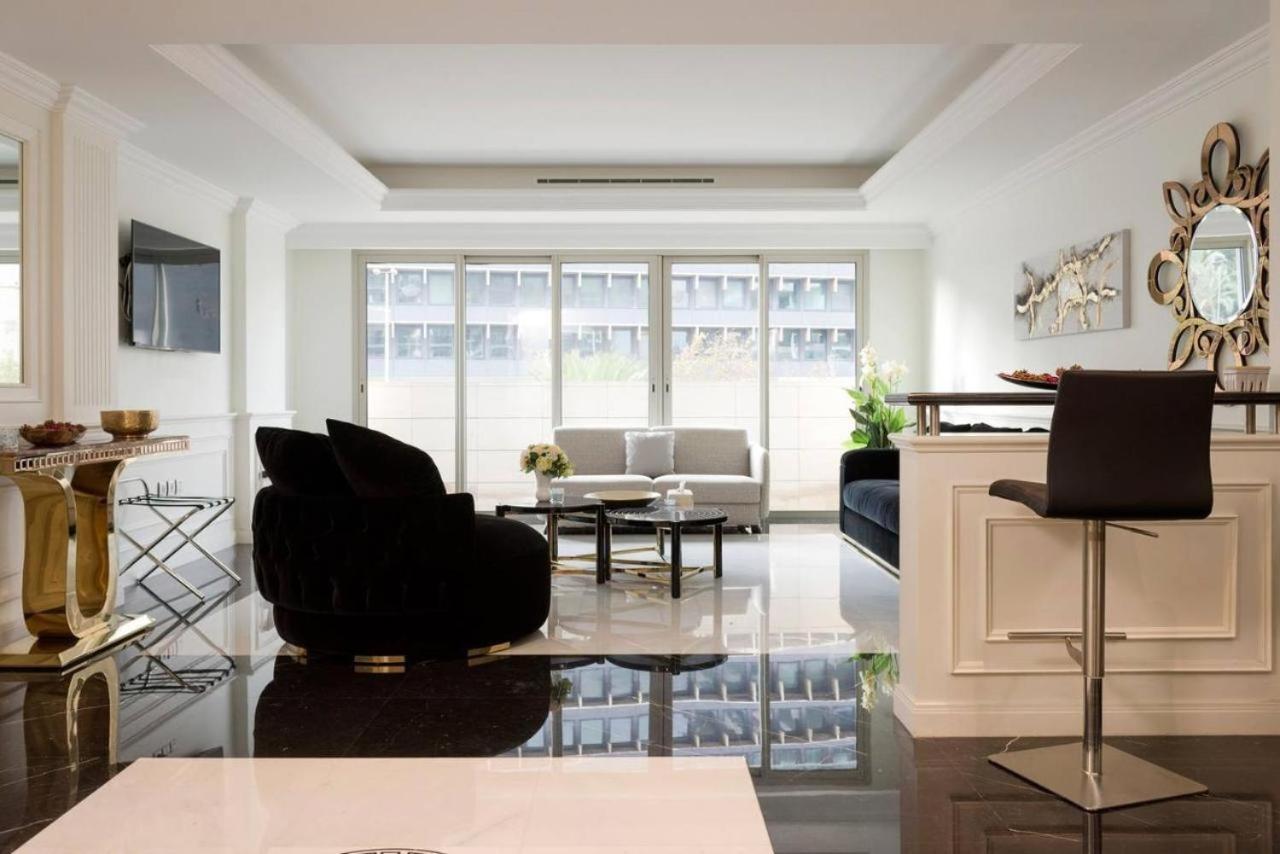 Versace Tower Luxury Suites - Downtown Beirut Eksteriør billede